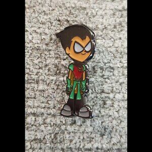 Teen Titans Robin Pin